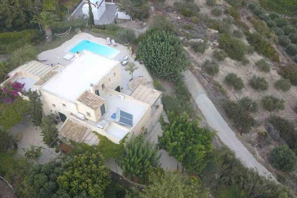 Olive House Traditional Villa With Pool 锡蒂亚 外观 照片